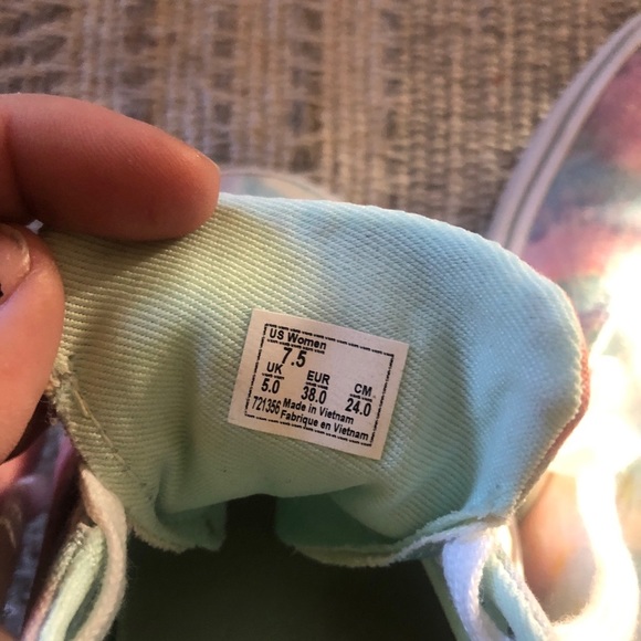 Vans Doheny Pastel Tie-Dye shoes - Picture 6 of 6